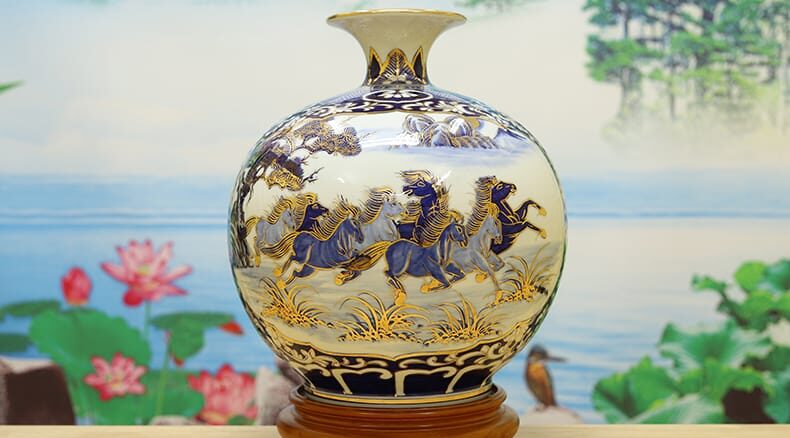 Bình hút tài lộc Mã Đáo Thành Công5