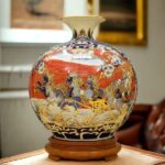 Bình tài lộc Mệnh Hoả “Bát Mã Tùng Hạc”